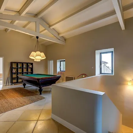 17th Century Located In The Gard, 3 Km From Barjac Saint-Privat-de-Champclos