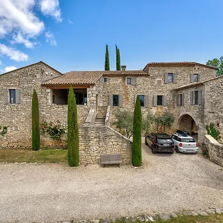 17th Century Located In The Gard, 3 Km From Barjac * Saint-Privat-de-Champclos